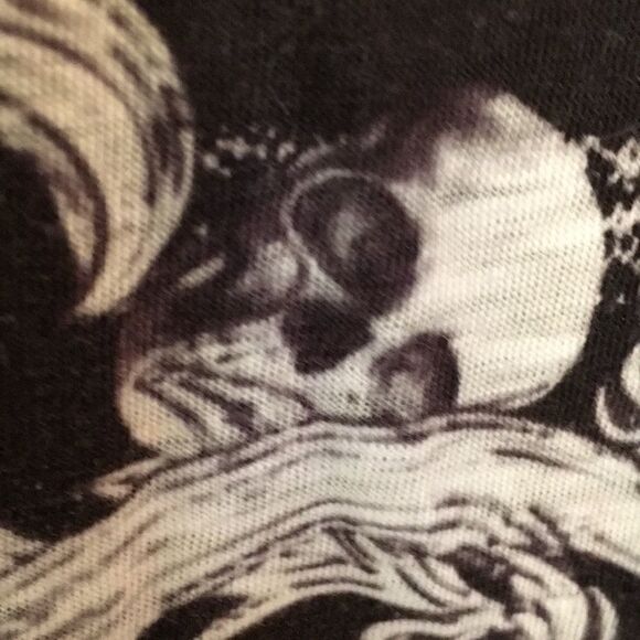 Rock & Republic t-shirt skulls studs Small Goth - Picture 16 of 16